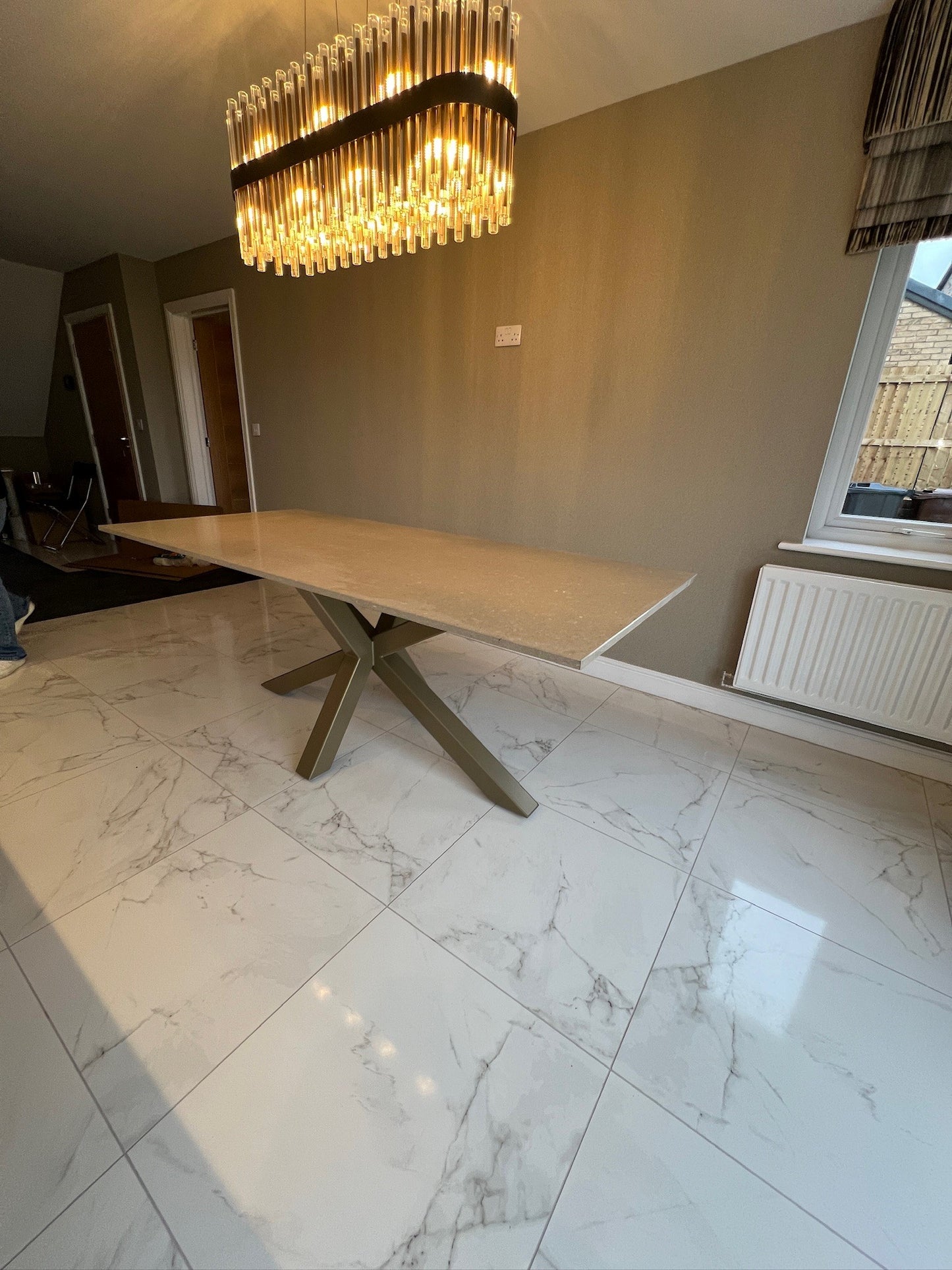 Matfen Dining Table