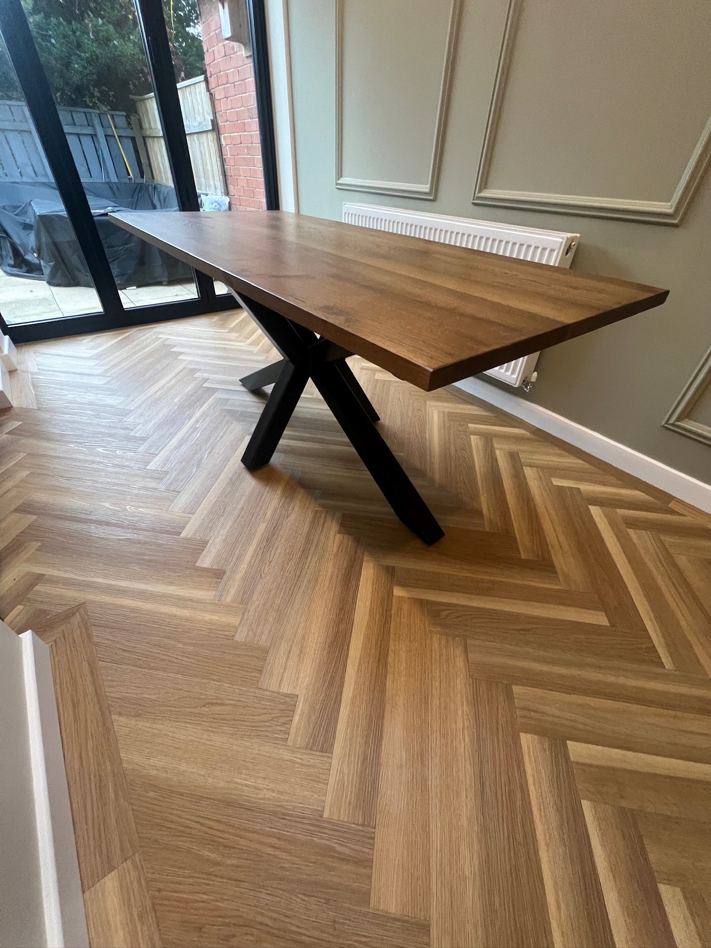Matfen Dining Table
