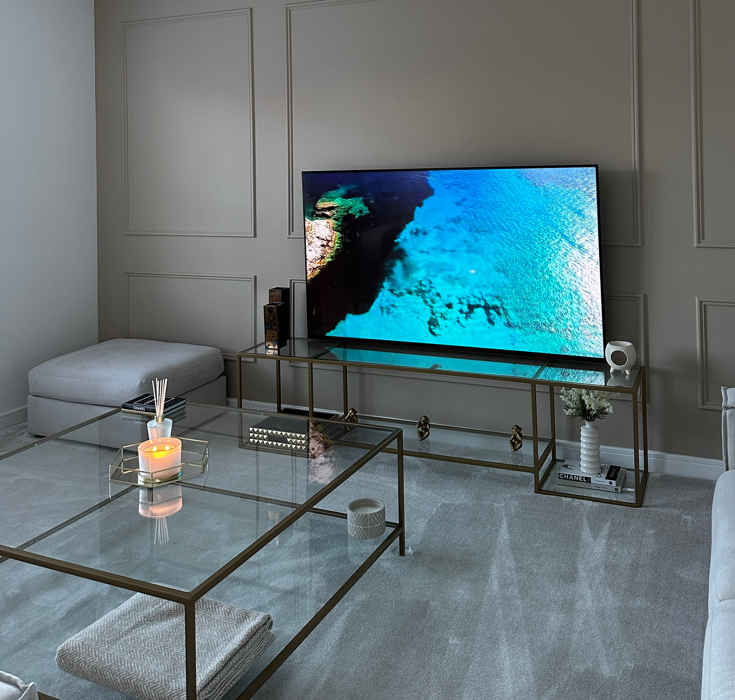 Elegant Glass TV unit