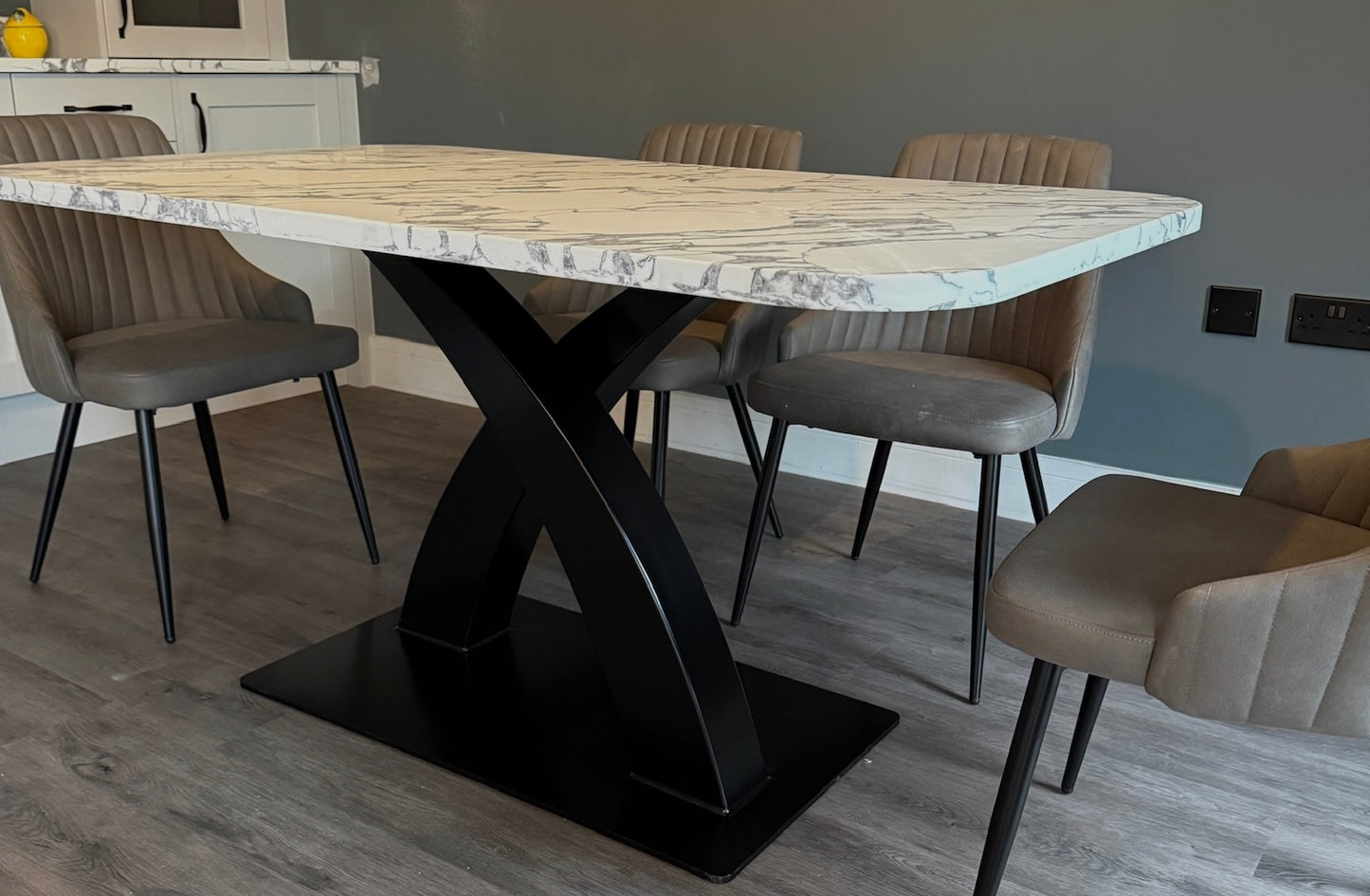 Rothbury Dining Table