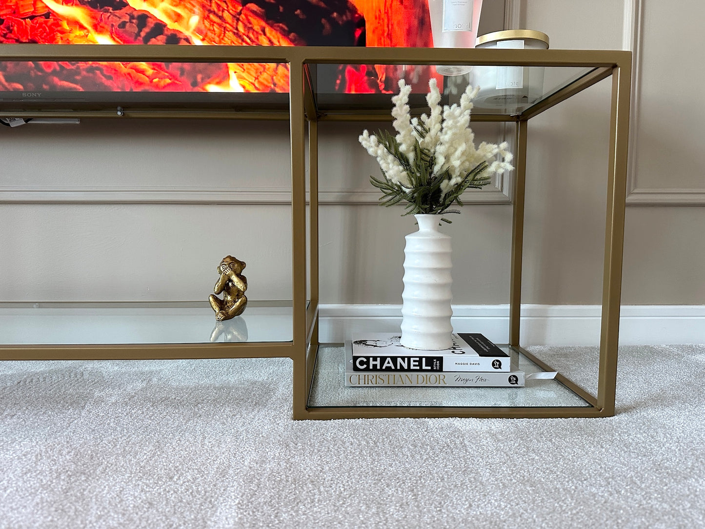 Glass Media unit